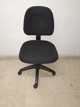 Silla de Oficina giratoria negra
