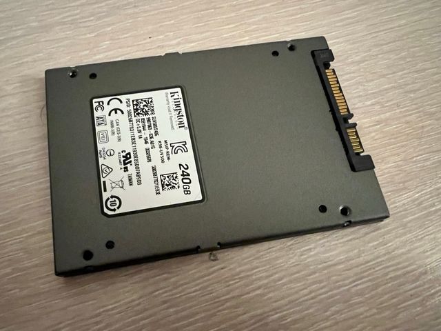 Disco SSD Kingston 240GB