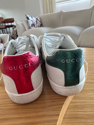 Zapatillas Gucci Blancas con Abeja