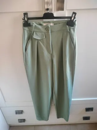 Pantalón Reserved Talla 34 Verde