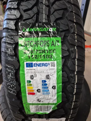 255/70 R15C 112/110S LANVIGATOR CATCHFORS A/T
