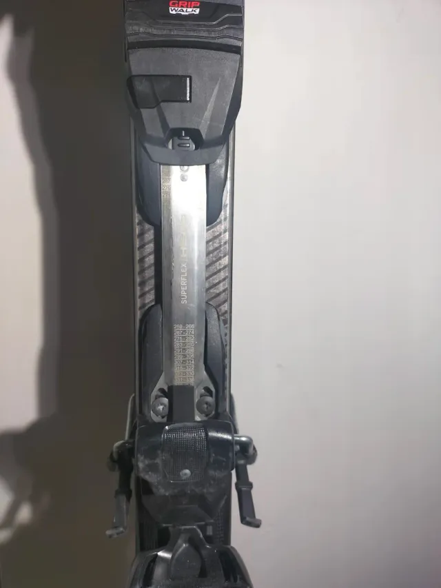 Esquís Head Premium Race 2022