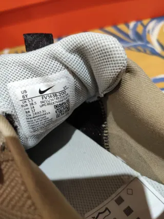 T38,5 Zapatillas Nike