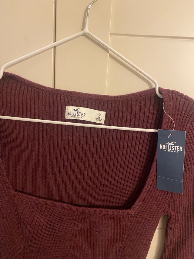 Jersey Hollister manga larga escote cuadrado