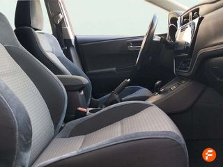 Toyota Auris 1.8 140H Hybrid Active