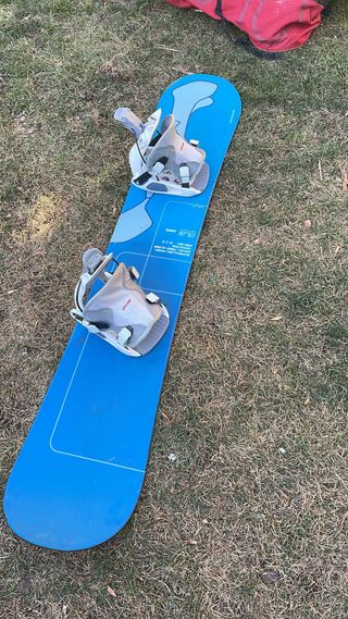 Tabla de Snowboard Rossignol con Fijaciones Flow