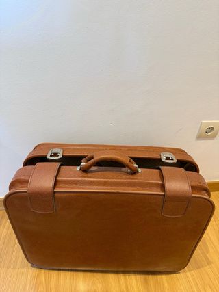 Maletas vintage marrones