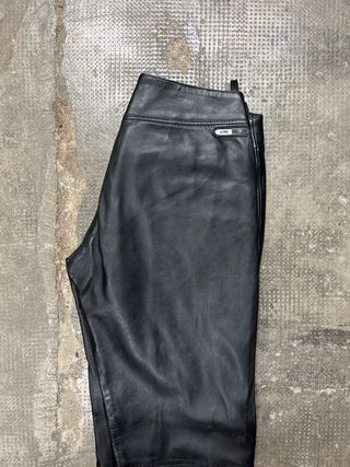 traje de cuero para mujer , usado tres veces