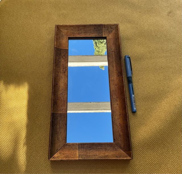 Specchio in legno