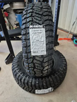 265/70R17 121/118Q RADAR RENEGADE R/T+ 70%30