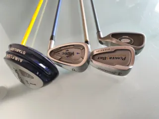 Lote 4 Palos de Golf Variados