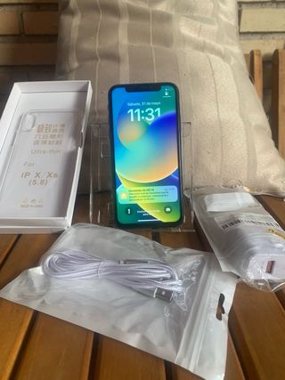 iPhone Xs 5.8 Custodia ultrasottile + Caricabatterie + Cavo