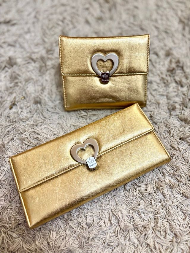 Carteras Billeteras Doradas Corazón .