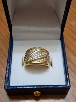 Gran Anillo Oro y Diamantes
