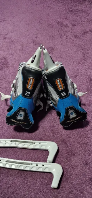 Patines de Hielo CCM 8.5 Performance