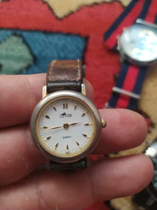 Reloj Lotus Plata y Marrón