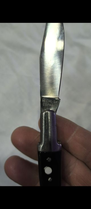 Navaja Santa Cruz de Mudela,hoja inferior a 9 ctms