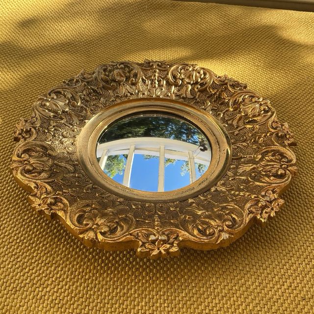 Specchio di bronzo occhio di bue