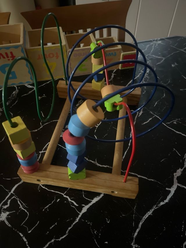 Gioco didattico in legno per bambini