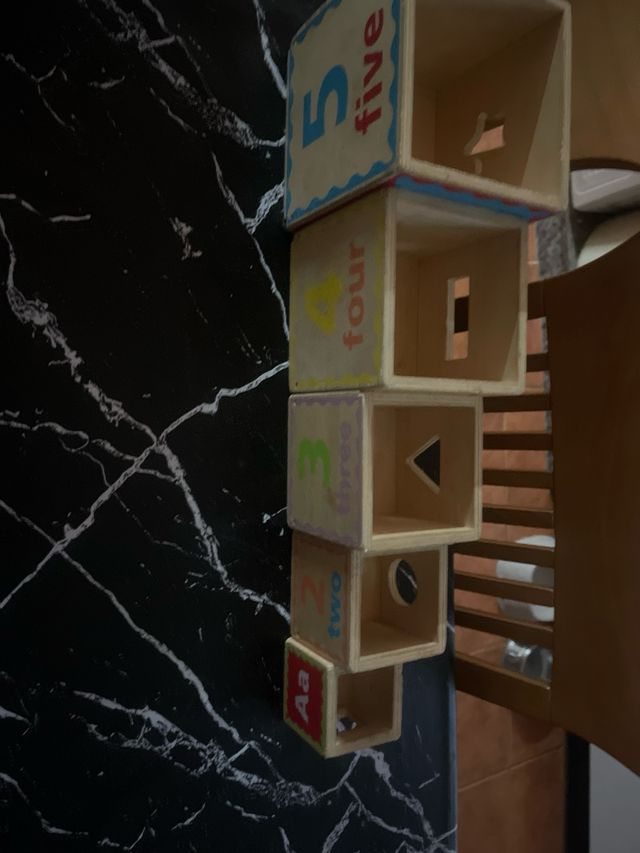 Gioco didattico in legno per bambini