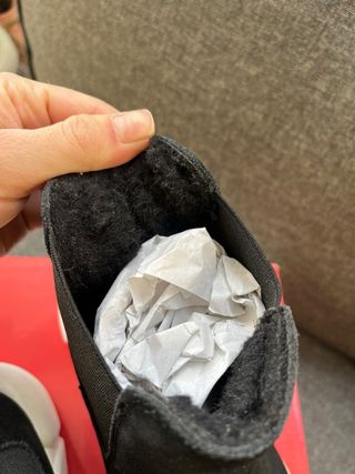 Stivaletti neri in camoscio