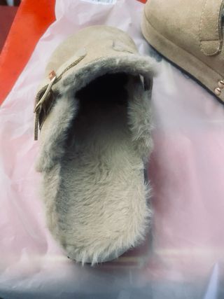 Ciabatte moda con pelliccia