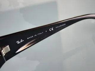 Occhiali da sole Ray-Ban neri