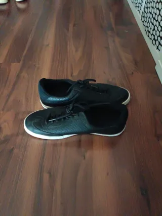 ZAPATILLAS ZARA MAN Talla 42 Negras