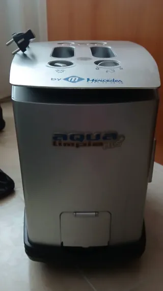 Estación de vapor Mercedes con accesorios