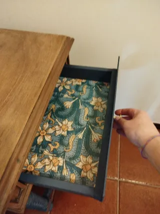 Mesilla de noche o auxiliar estilo vintage restaur