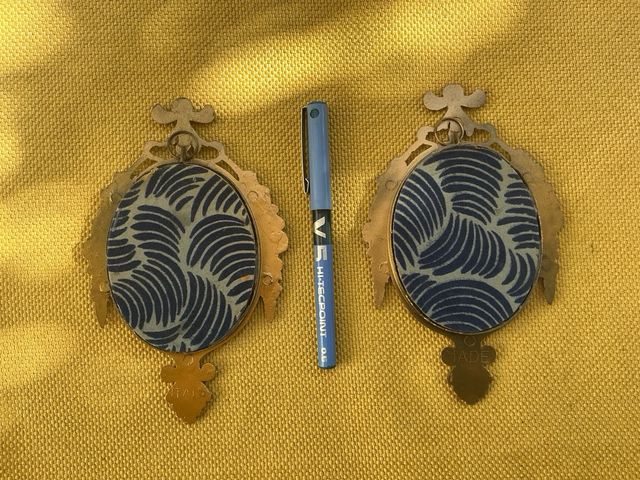 Specchio decorativo dorato vintage