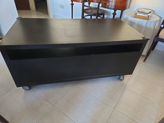 Mueble TV Wengué con Ruedas y 2 Cajones