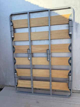 Somier 135x190cm Metal y Madera