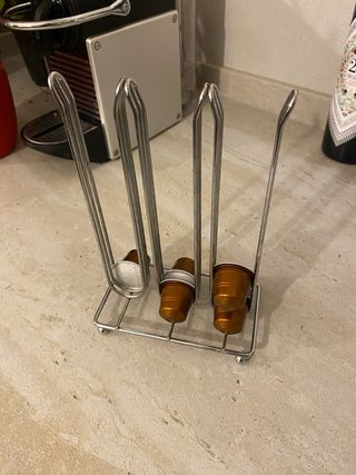 Cafetera Nespresso Pixie De'Longhi + regalo