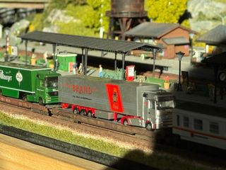 9 vagones porta camiones escala N