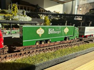 9 vagones porta camiones escala N