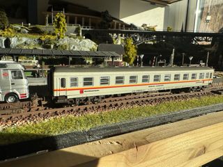 9 vagones porta camiones escala N