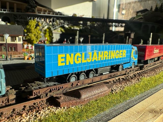 9 vagones porta camiones escala N