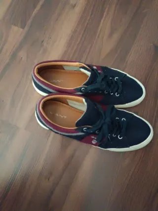 Zapatillas Gant Azul Marino y Rojo