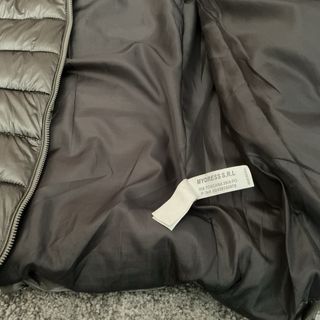 Abrigo plumífero plateado mujer T38