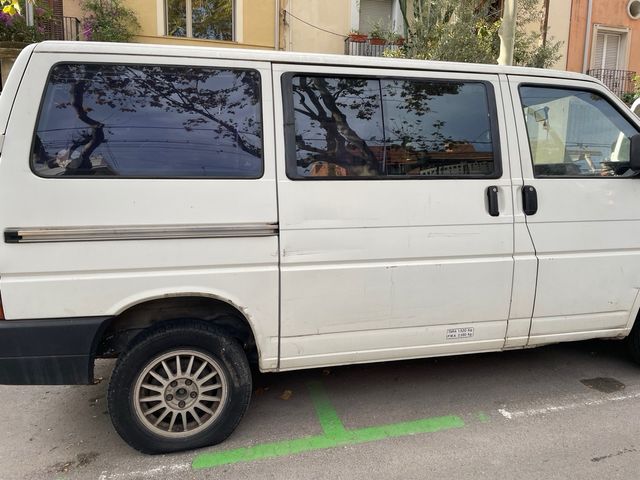 VW Transporter 1995 Kombi 2.4 SOLO DICIEMPRE