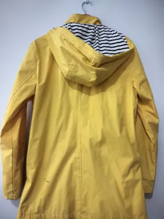 Chubasquero Ralph Lauren Amarillo