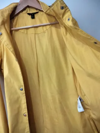 Chubasquero Ralph Lauren Amarillo
