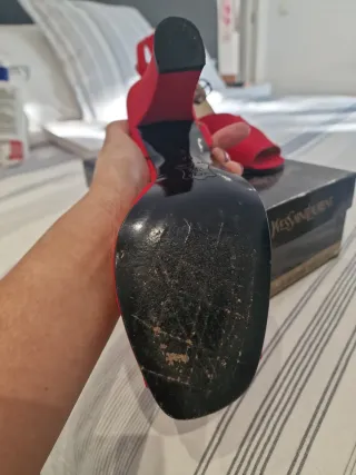 Yves Saint Laurent Sandalias Rojas Tacon