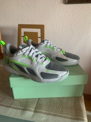 Nike Air Jordan WMNS Heir