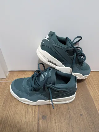 Jordan Wmns Air Jordan 4 RM Verde