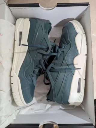Jordan Wmns Air Jordan 4 RM Verde