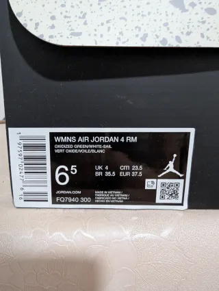 Jordan Wmns Air Jordan 4 RM Verde
