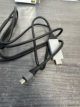 Cavo USB C 4K 2M compatibile con Thunderbolt 3/4 per MacBook Pro, iPad Pro, Huawei P30, OPPO R17 Pro, Xiaomi Air12.5, Samsung S8, ecc.