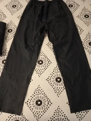 Traje de agua azul marino